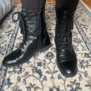 Universal Thread Black Combat Boots